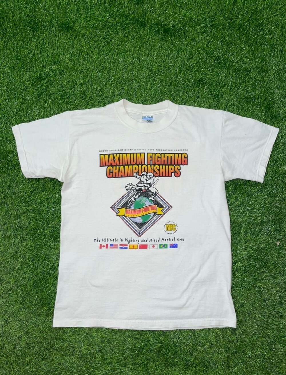Gildan Maximum Fighting Championships Size M White T-Shirt